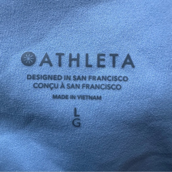 Athleta Sports Bra Transcend V-Neck Crop Bra Athletic Light Blue L - Picture 7 of 9